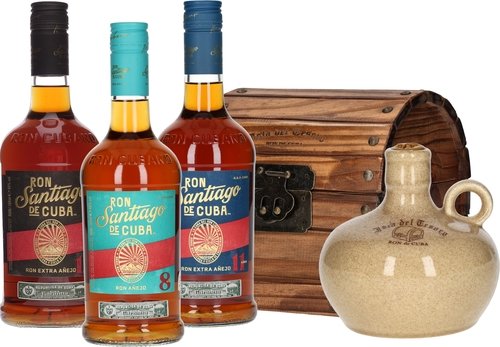 Spirituosen der Serie Santiago de Cuba Rum 