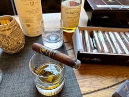 Davidoff Winston Churchill The Late Hour Robusto Zigarre