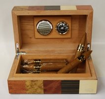 Zigarrenzubehör Humidor  A. Jason Patchwork Klein (Für bis zu 40 Cigarren)