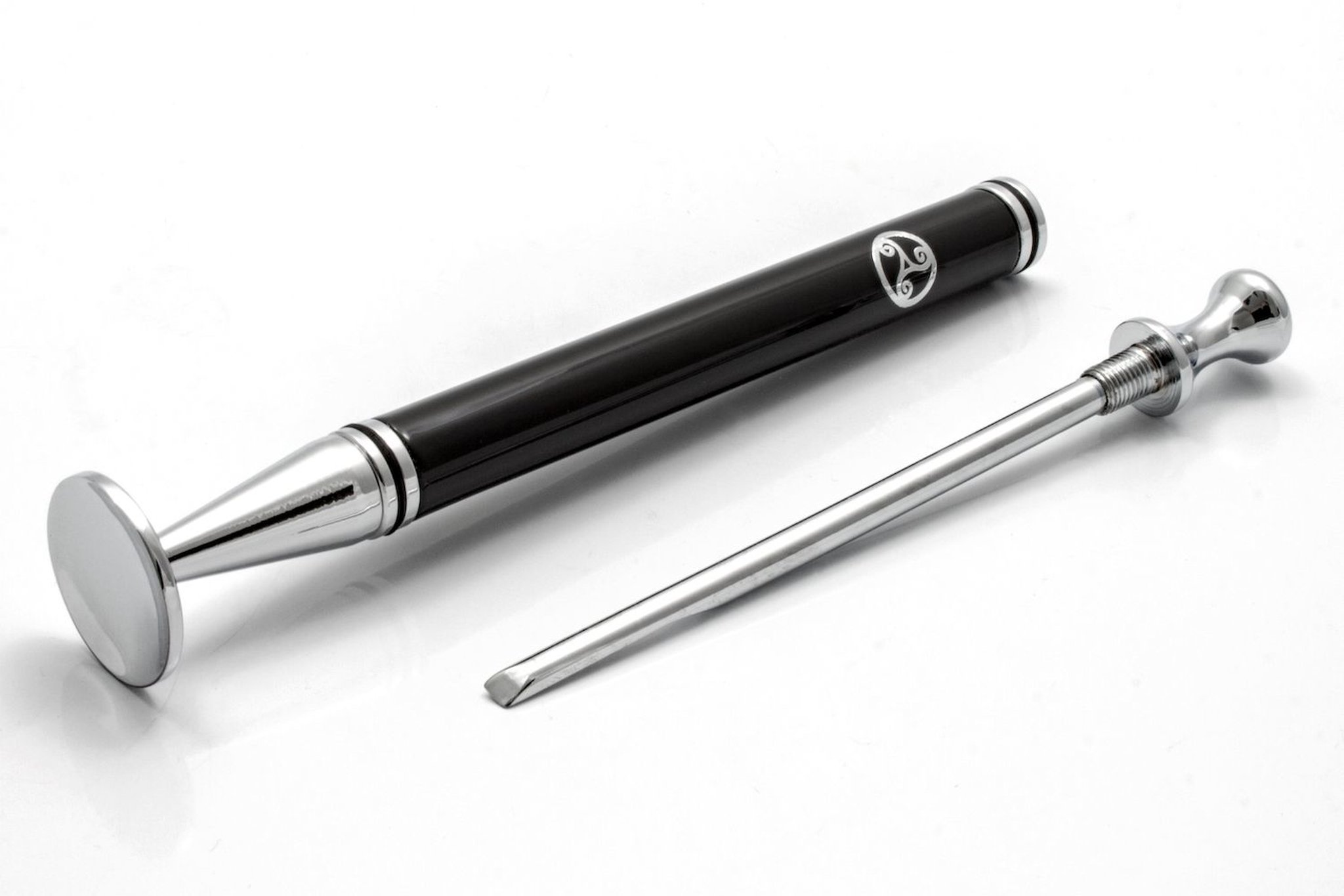 Thin Caber Triskel 03