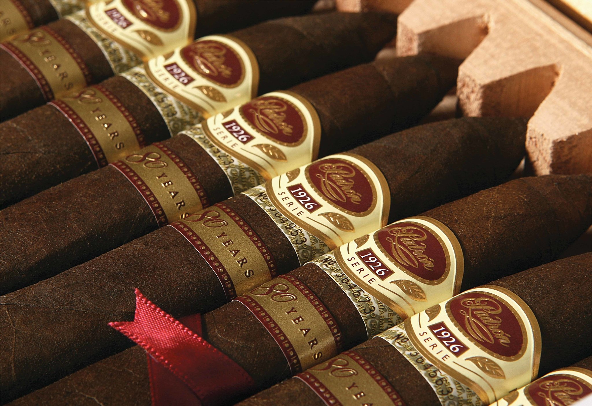 Padron Special Release 80th Anniversary MADURO