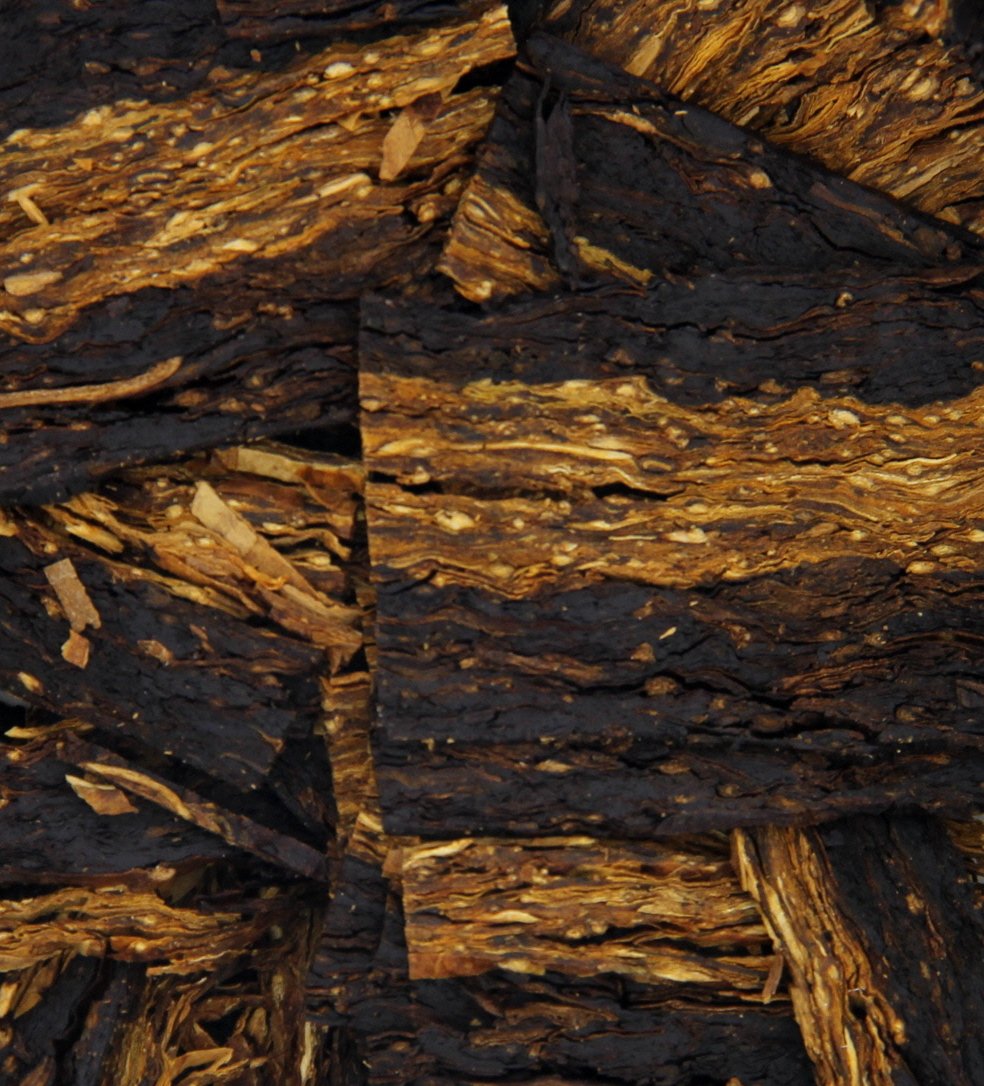 HU Tobacco Aus dem Krater Nr. 5 (50g Dose) Schnitt