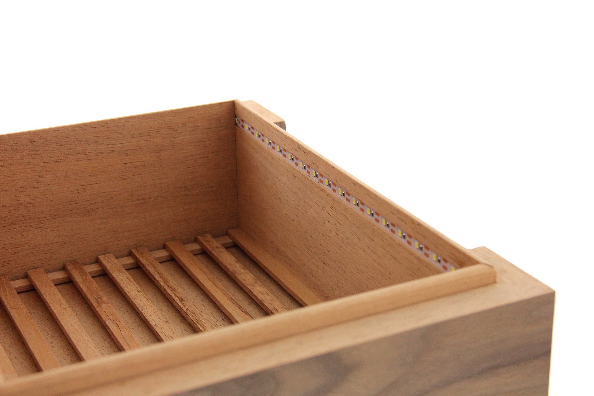 Xikar Humidore HP Walnuss (675WL) LED