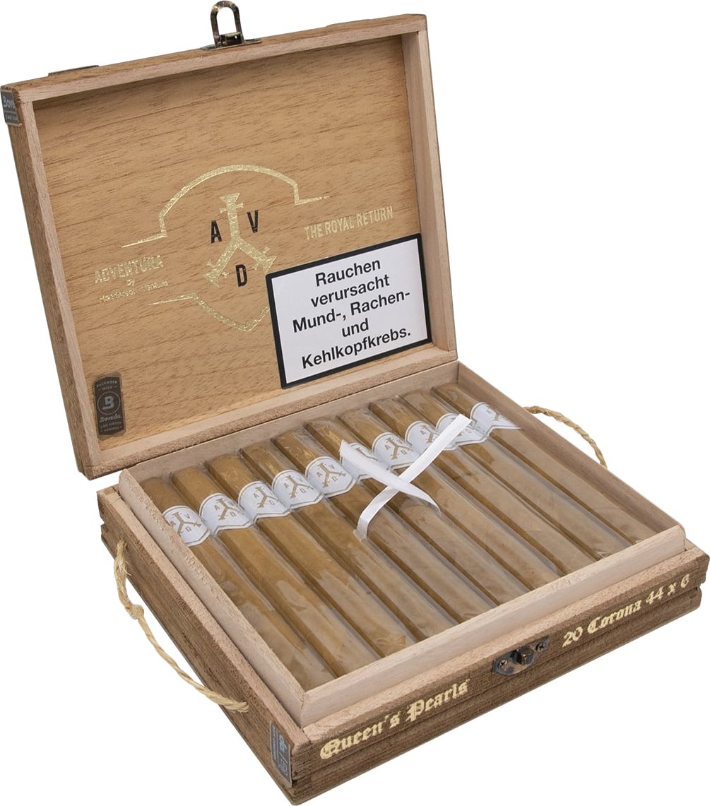 ADV Cigars & McKay The Royal Return Queen's Pearls Corona (44x6) Kiste offen