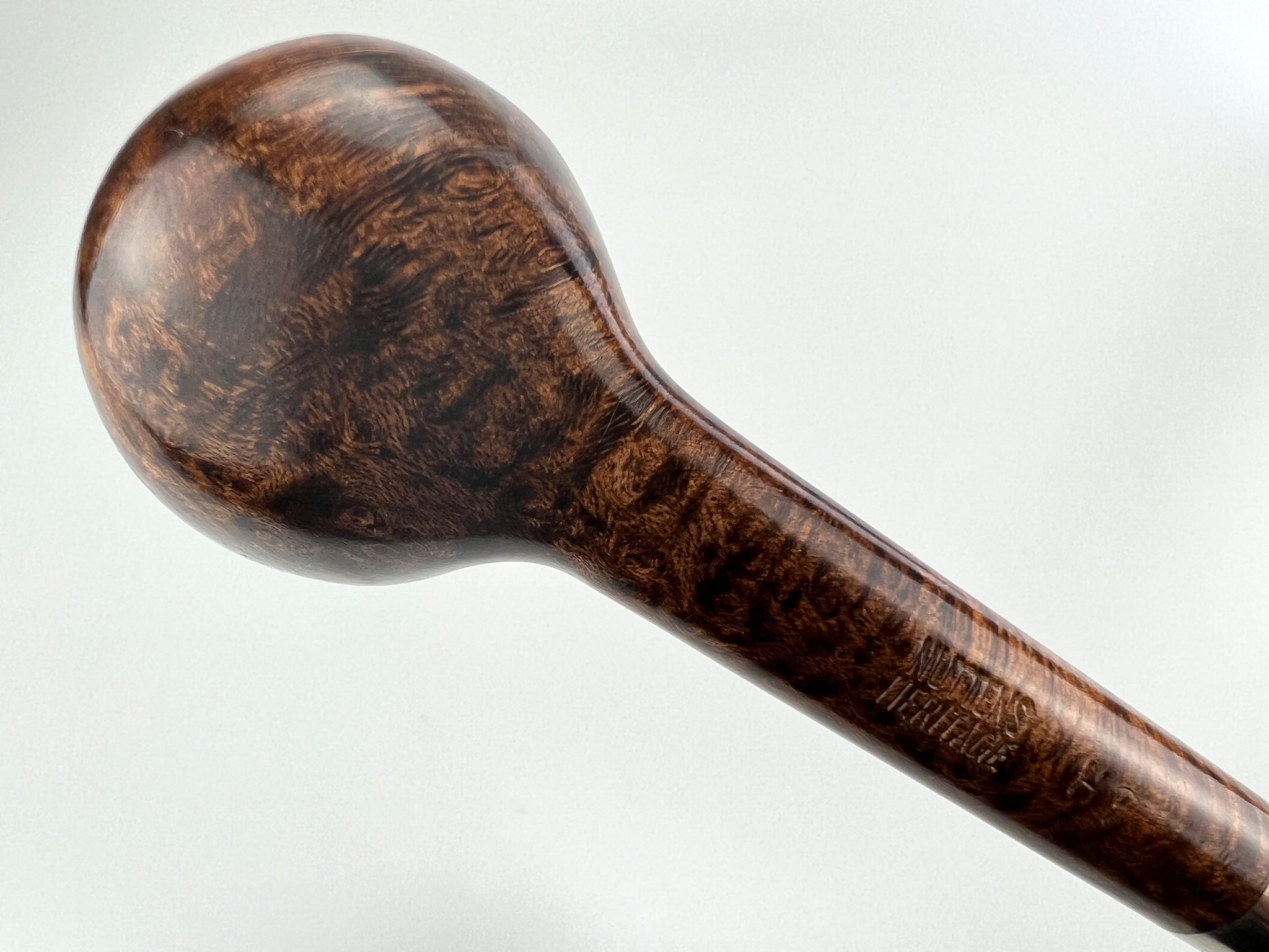 Bruno Nuttens Freehand Pfeifen Heritage H1 (Nr. 84)