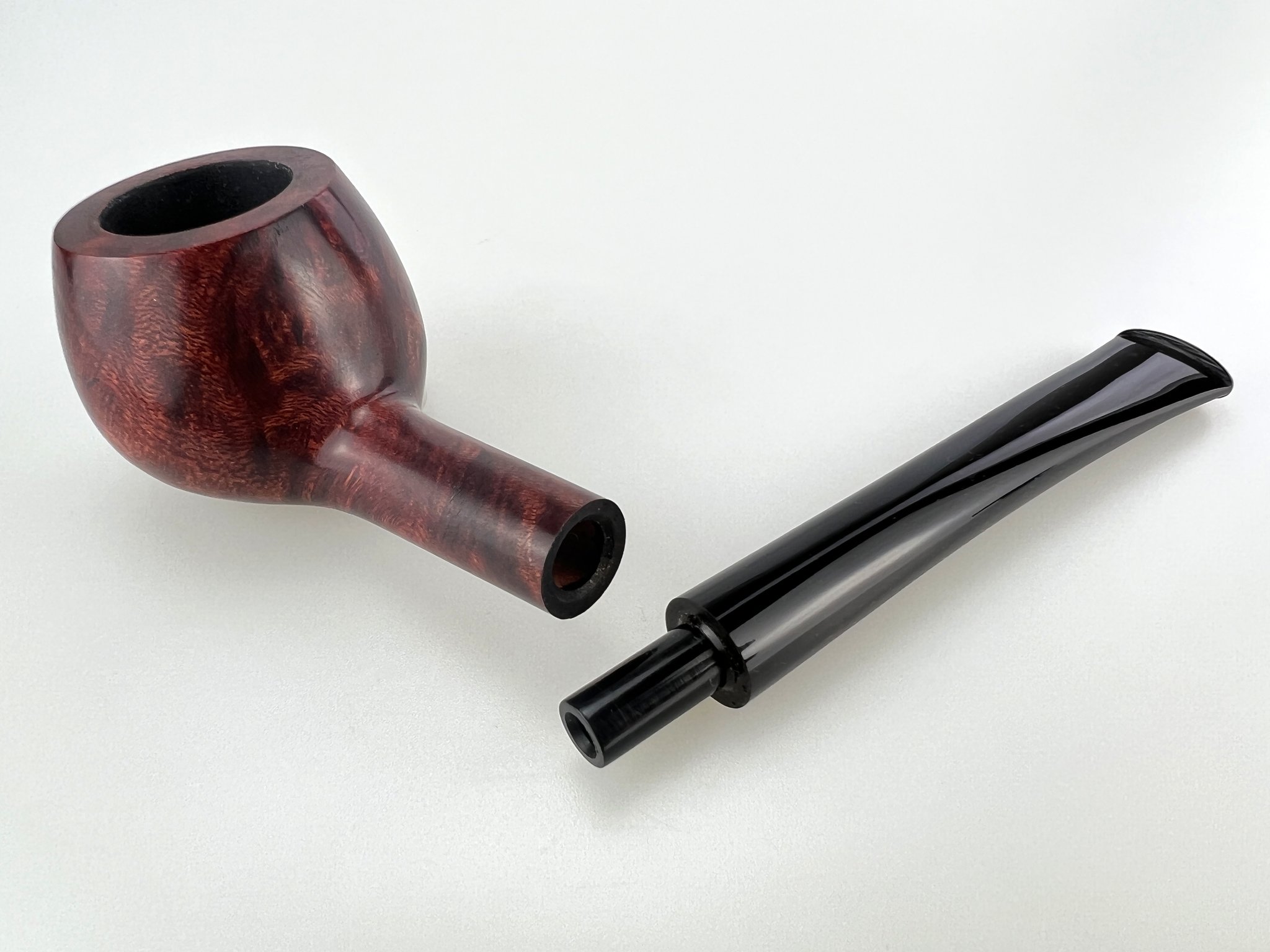 Bruno Nuttens Freehand Pfeifen Heritage H1 (Nr. 85)