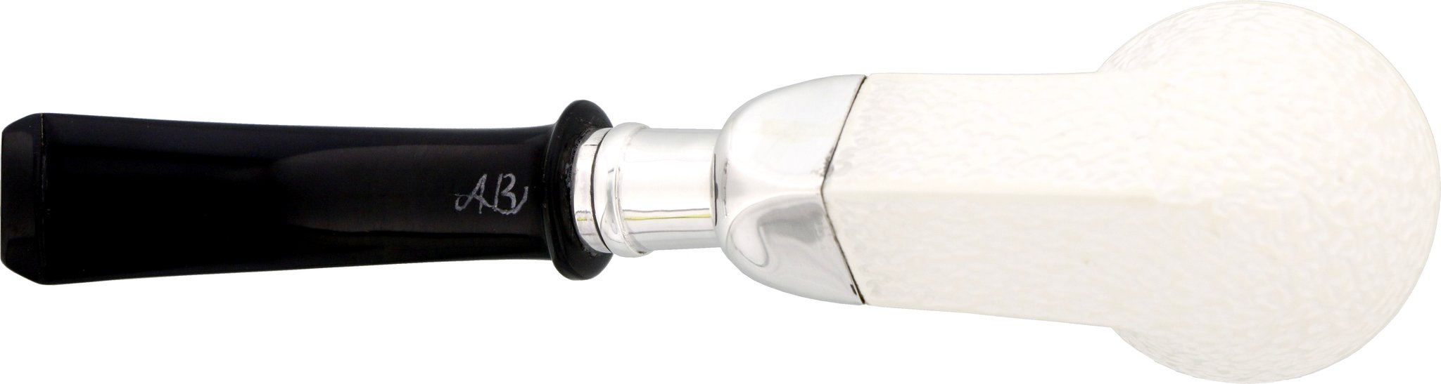 CPW Pipes Freehand Meerschaumpfeifen Bent Bulldog Nr. 39 rustiziert Unterboden