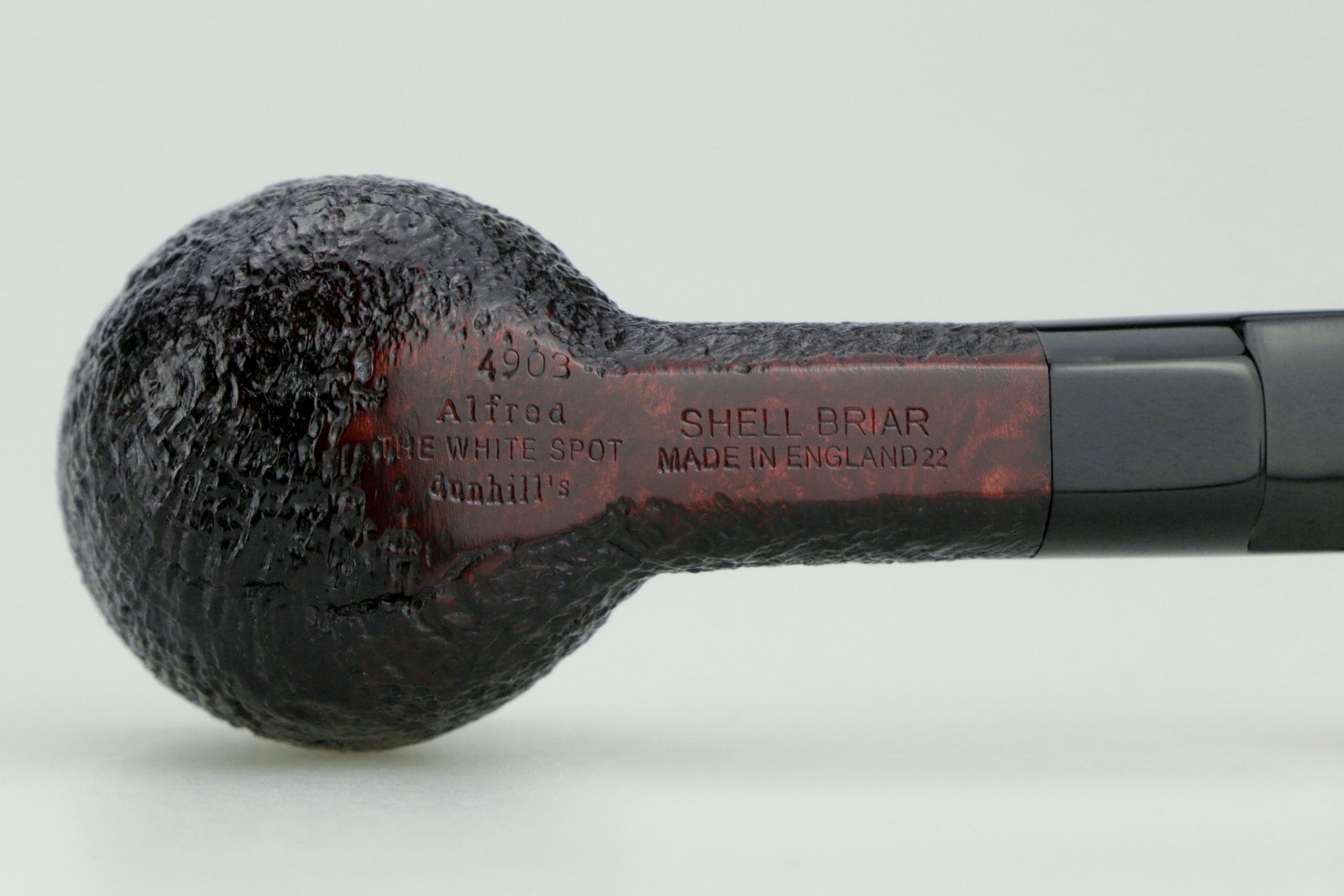 Dunhill_Shell_Briar_No_4903_Billiard_04