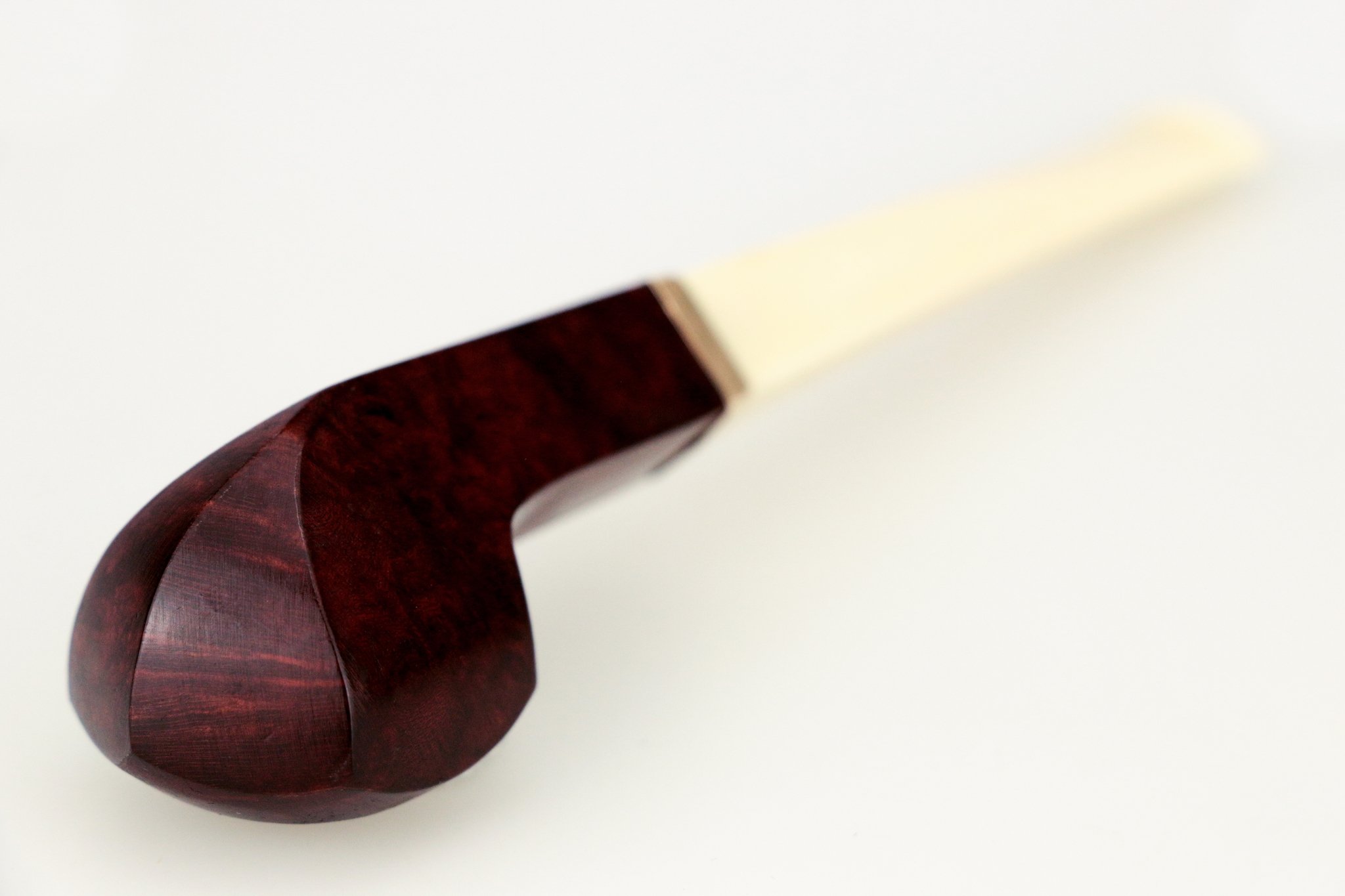 Hexagon Bull Shag helles mundstück_03