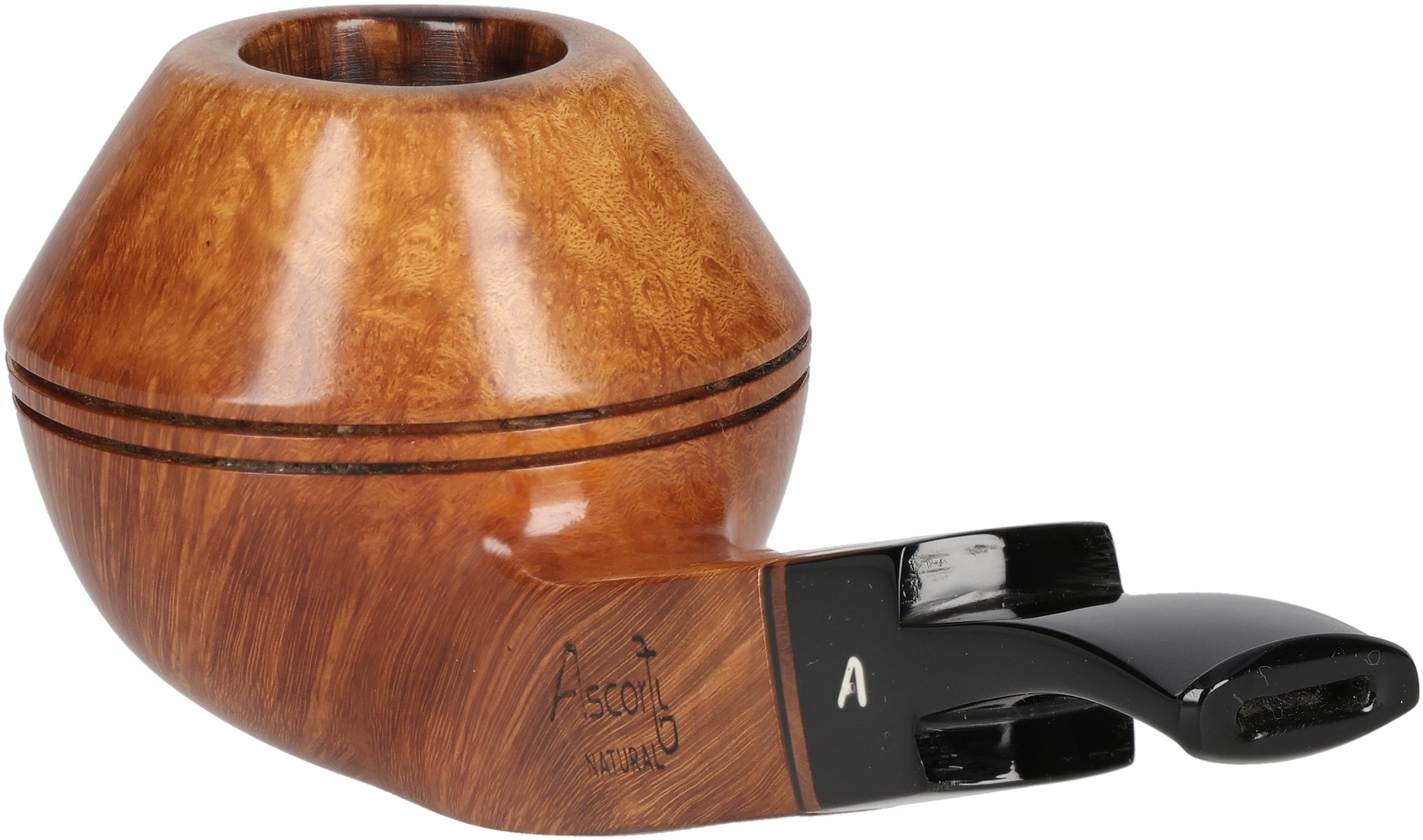 Estates Natural Bulldog 02
