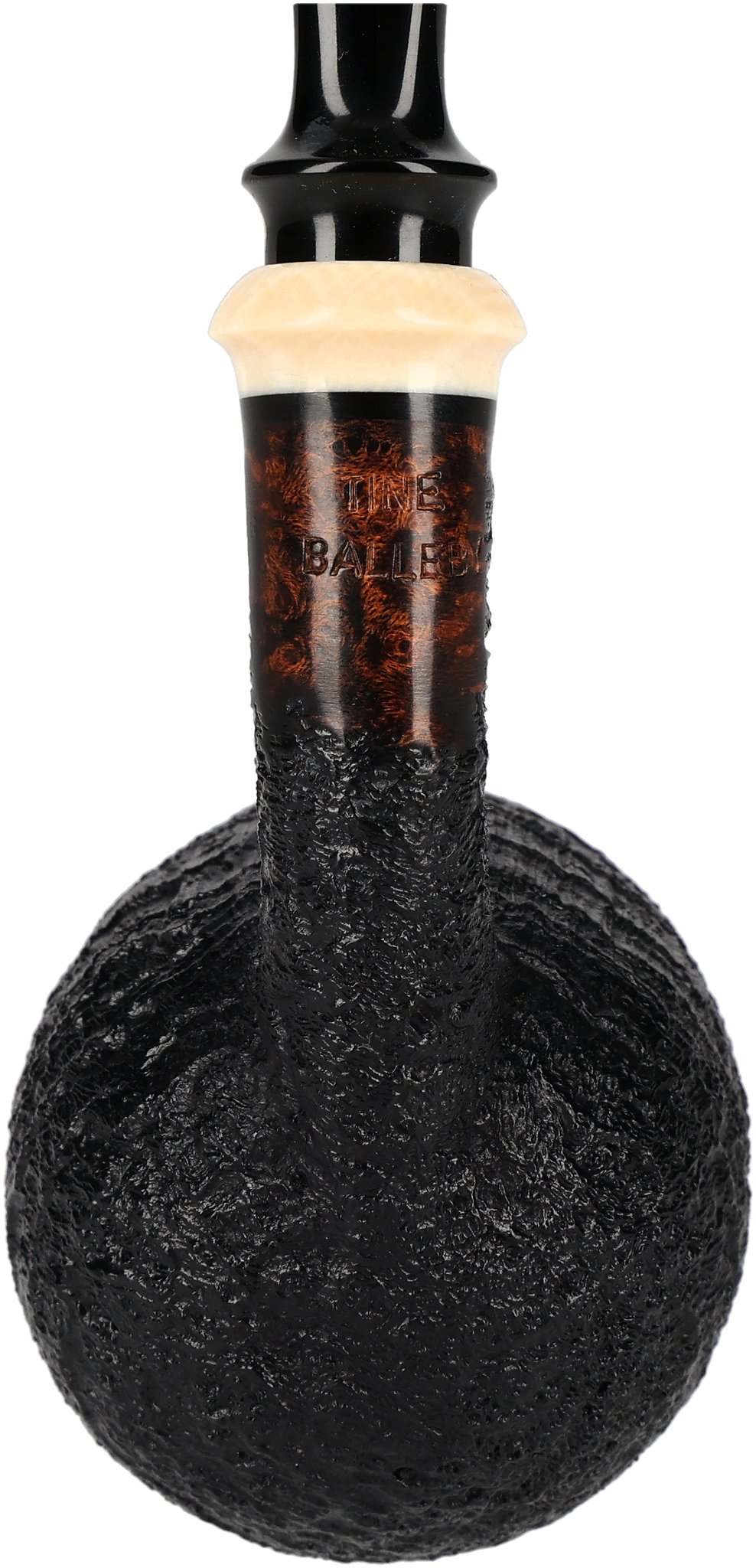 Tine Balleby Estates Billiard Sand_05