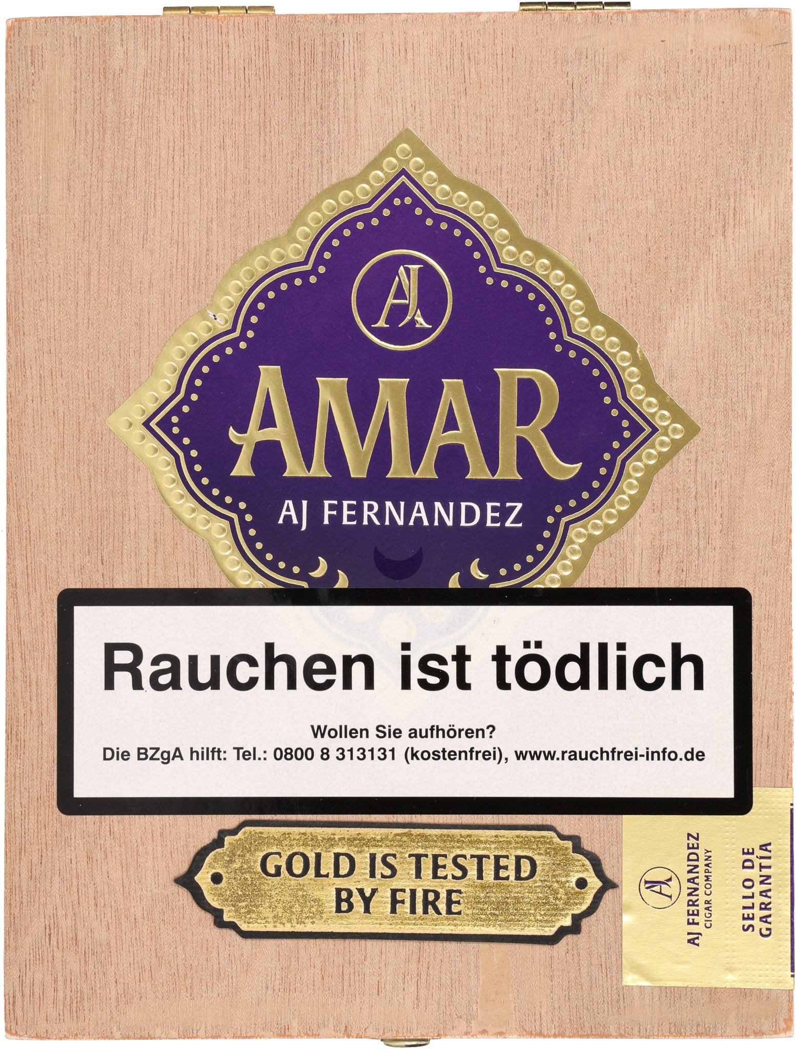 Amar Robusto box front