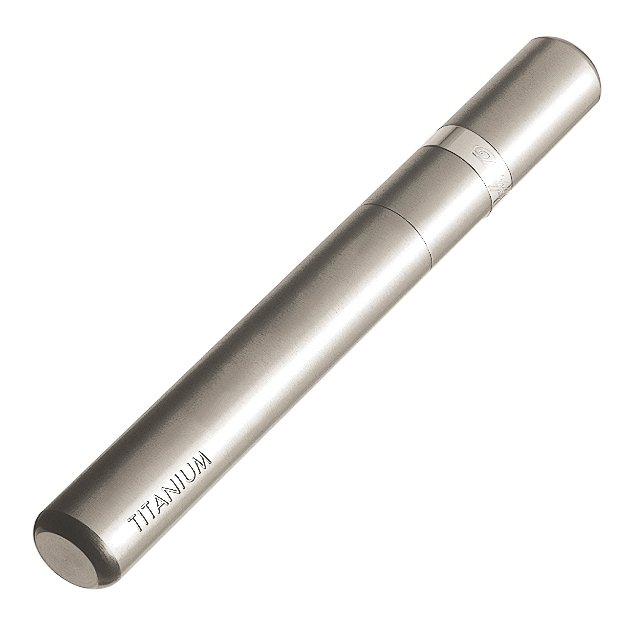 Davidoff Pfeifenstopfer «Titan» Titan poliert, mit rhodiertem Ring (2891)