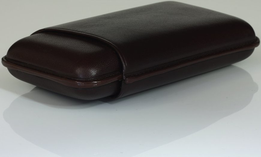 Martin Wess Premium Lederetui - Vachetta braun 3er Robusto Vachetta (591) liegend