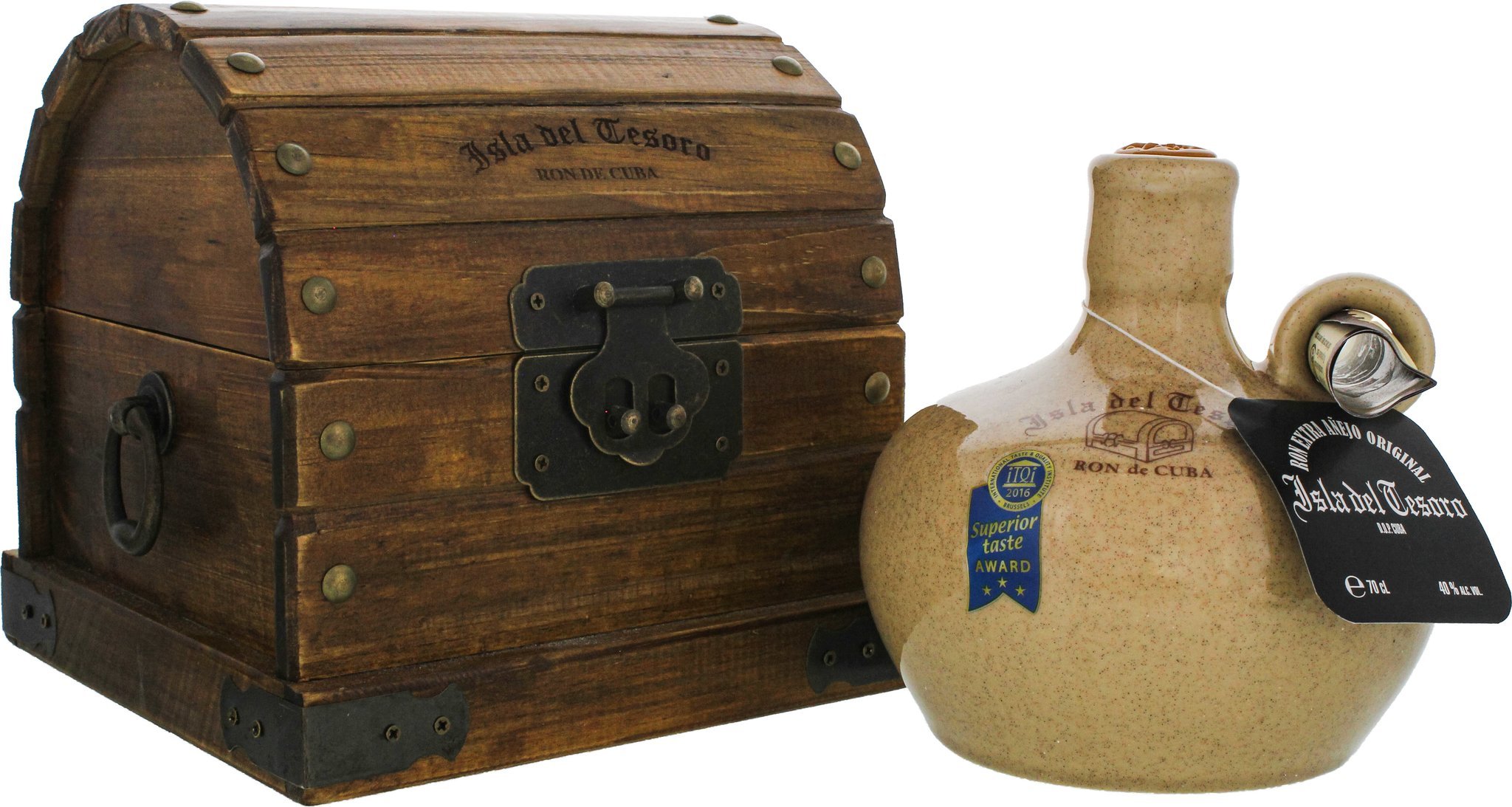 Santiago de Cuba Rum Isla del Tesoro Ron Extra Añejo Wooden Box