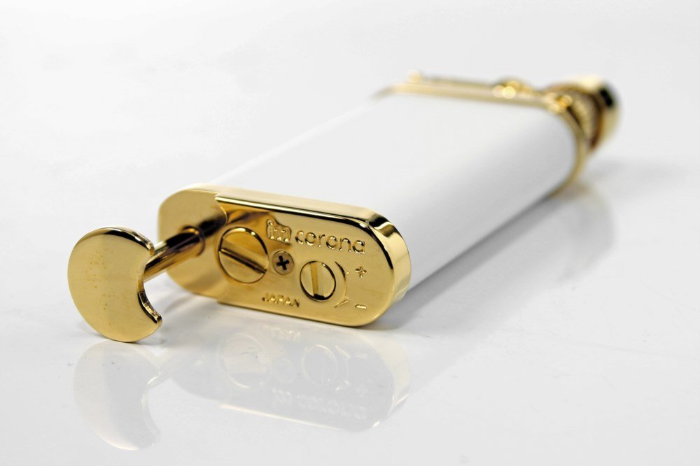 Corona Old Boy Classic (64-5110) Vergoldet weiss liegend