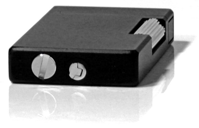 Corona Double Corona Feuerzeug (69-9111C) liegend