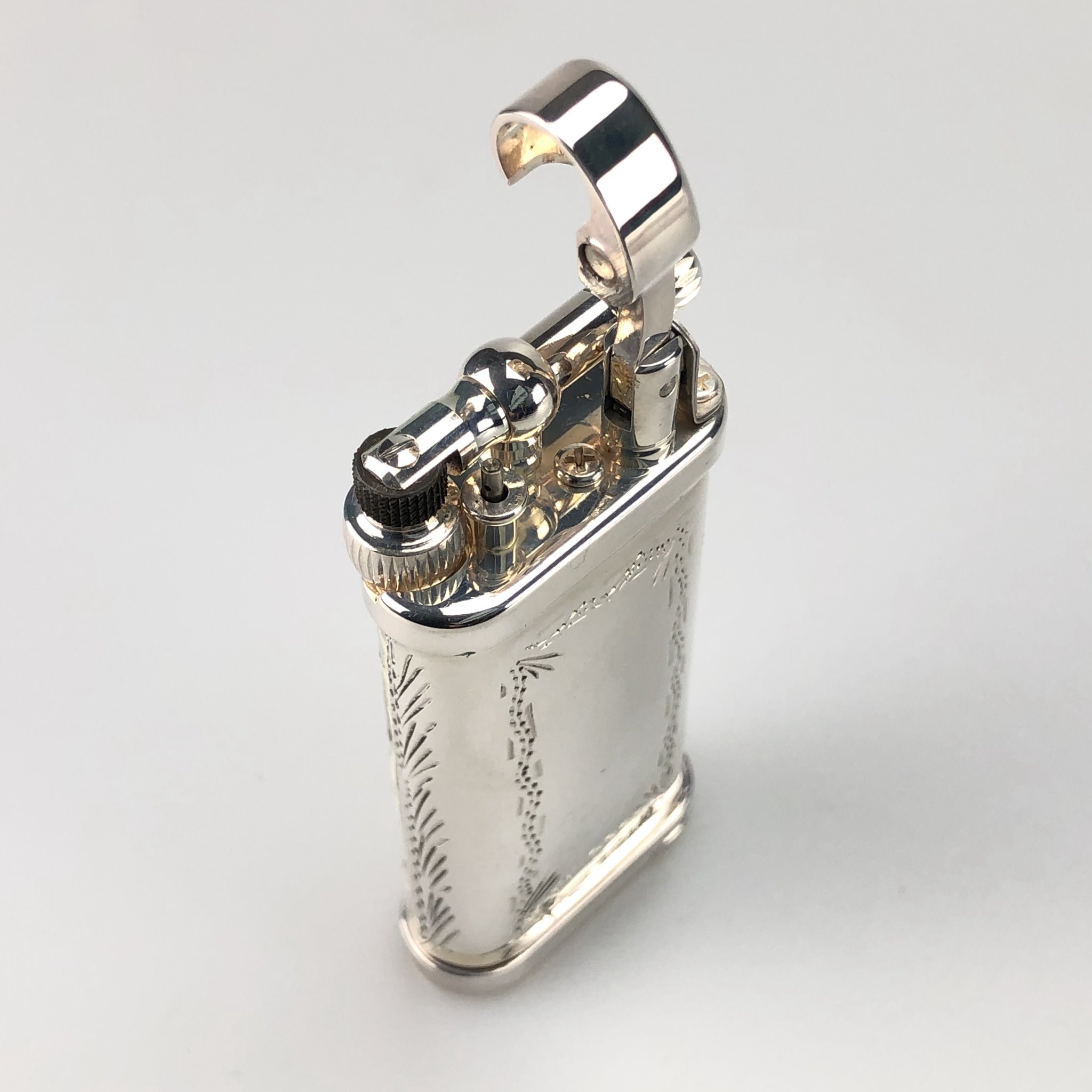 Linea Epoque Antique Old Boy Pearl (64-1988P) aufgeklappt