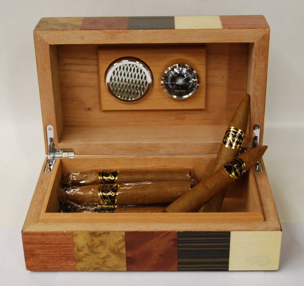 A. Jason Patchwork Humidor Patchwork Klein (Für bis zu 40 Cigarren)